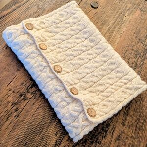 Carraig Donn Merino Aran Button Wrap / Scarf – Made in Ireland.